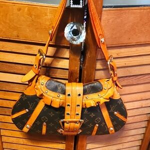 Authentic Louis Vuitton Signature Brown Women's Bag